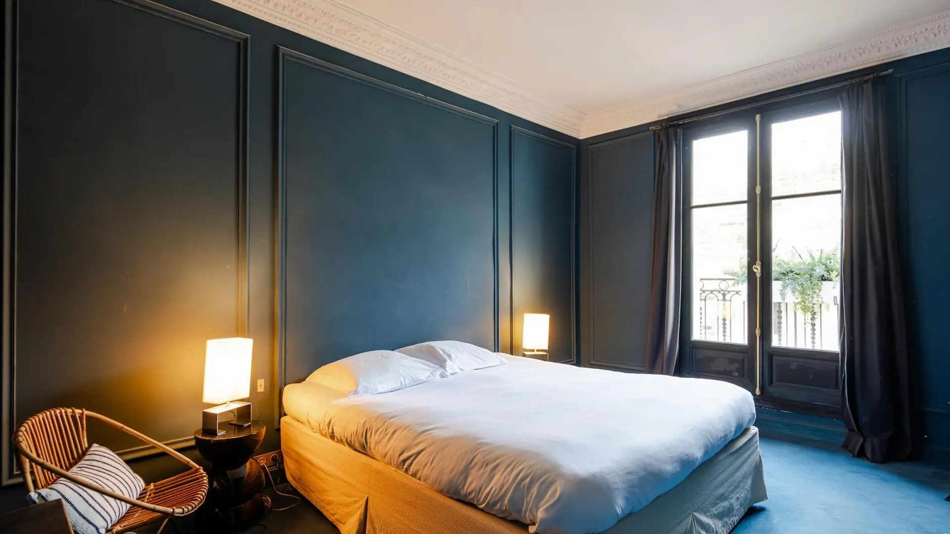 Veeve - Aesthetic Artistry Apartment Paris