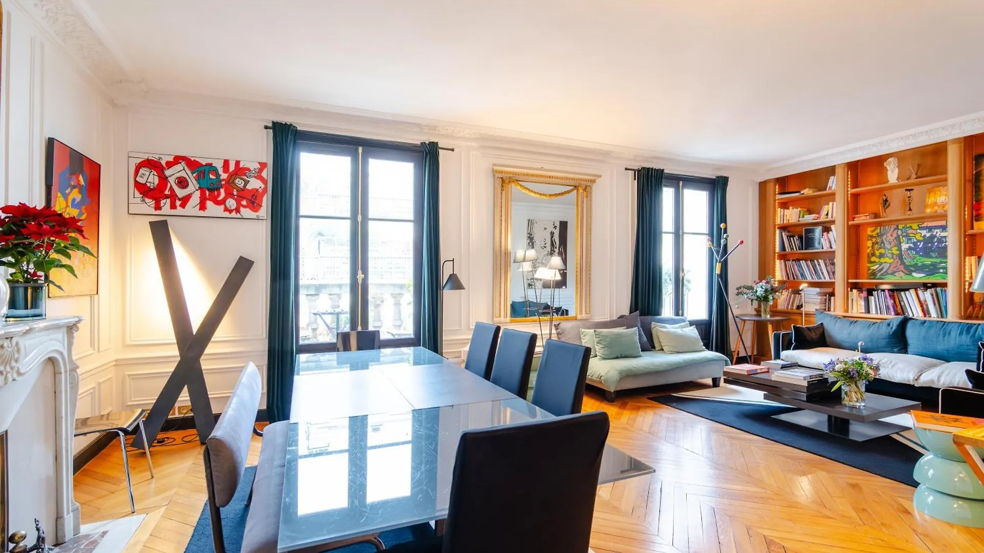 Veeve - Aesthetic Artistry Apartment Paris